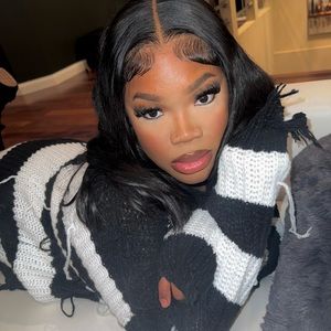 Meet your Posher, Natasha